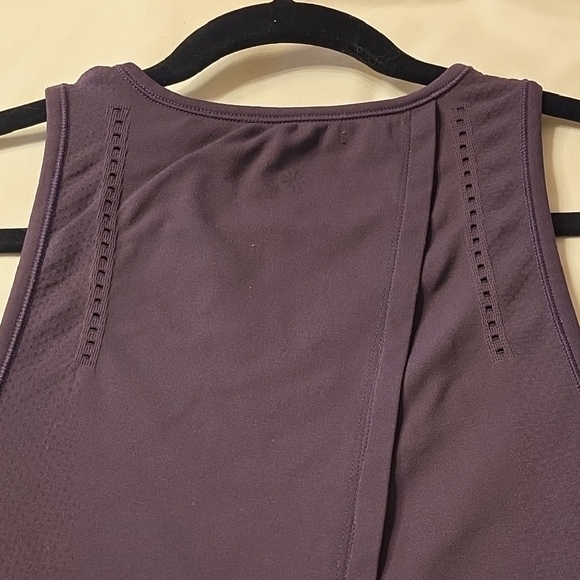 Purple Sleeveless Women's Top - Picture 10 of 11